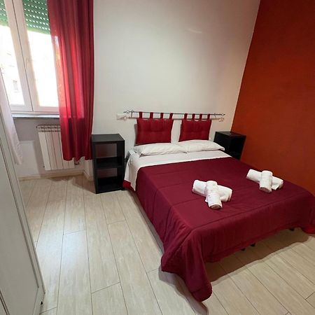 Md House Bed and Breakfast Civitavecchia Eksteriør billede